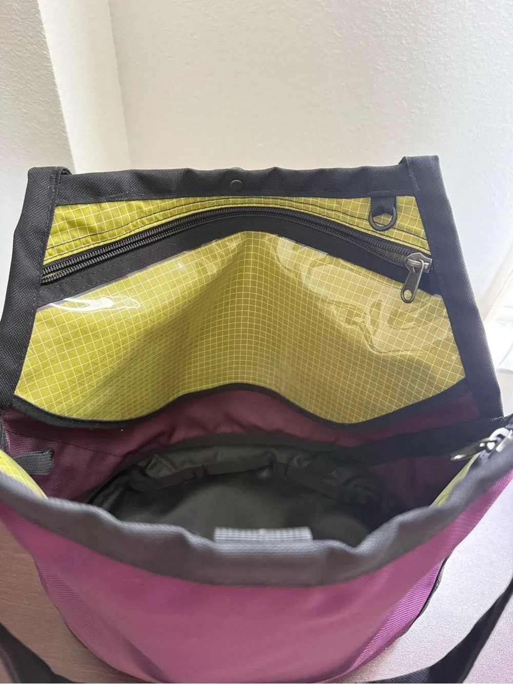 Tom Bihn Swift Purple Tote Shoulder Craft Bag, no yarn sack